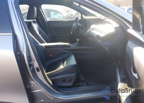 2020 Lexus Ux 200 z USA, uszkodzony, nr VIN JTHX3JBH1L2024393